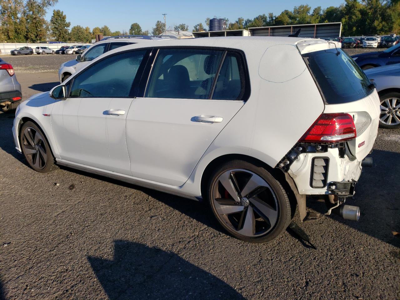 VIN 3VW5T7AU8KM030786 2019 VOLKSWAGEN GTI no.2