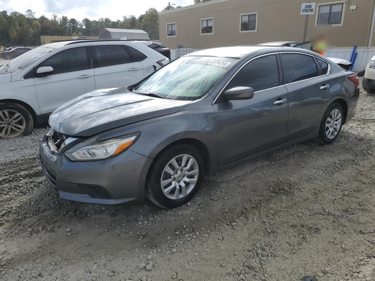 2018 Nissan Altima - Image 1