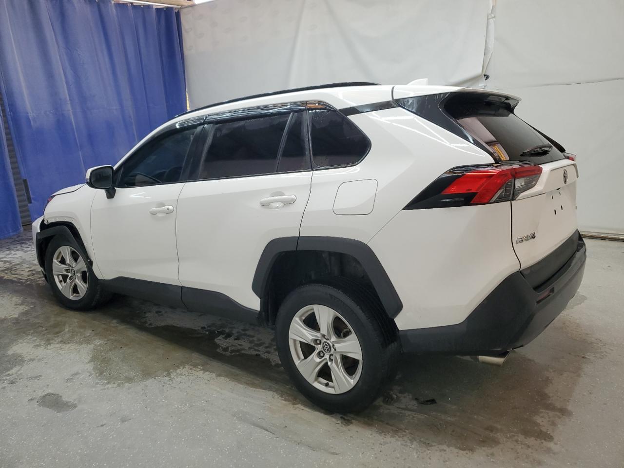 2021 Toyota RAV 4 - Image 2