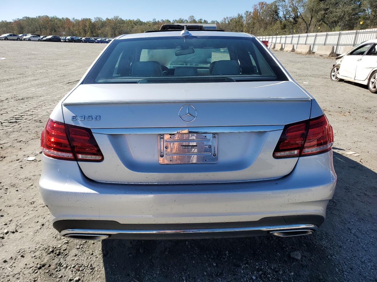 2014 Mercedes-Benz E 350 VIN: WDDHF5KBXEA974590 Lot: 76702774