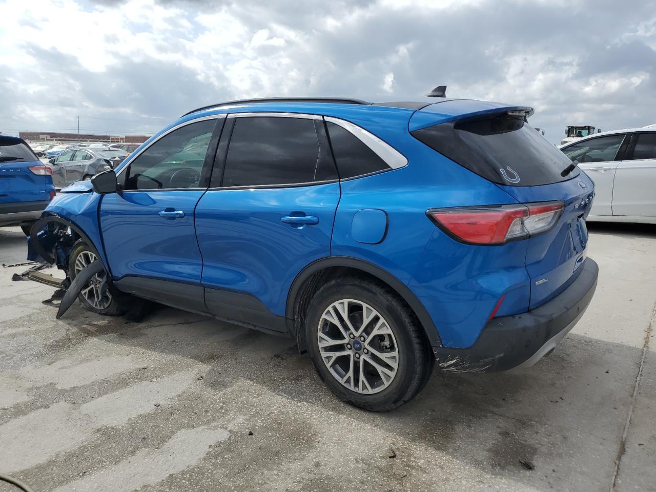 2021 Ford Escape - Image 2