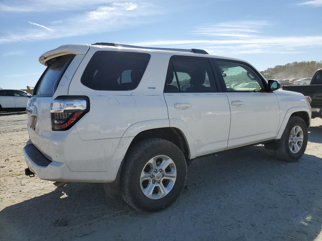 2019 Toyota 4Runner - Image 3
