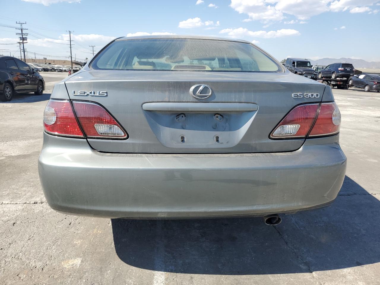 JTHBF30G625022739 2002 Lexus Es 300