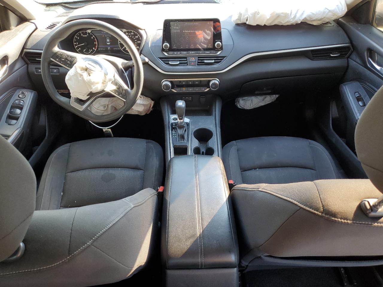 2020 Nissan Altima - Image 8