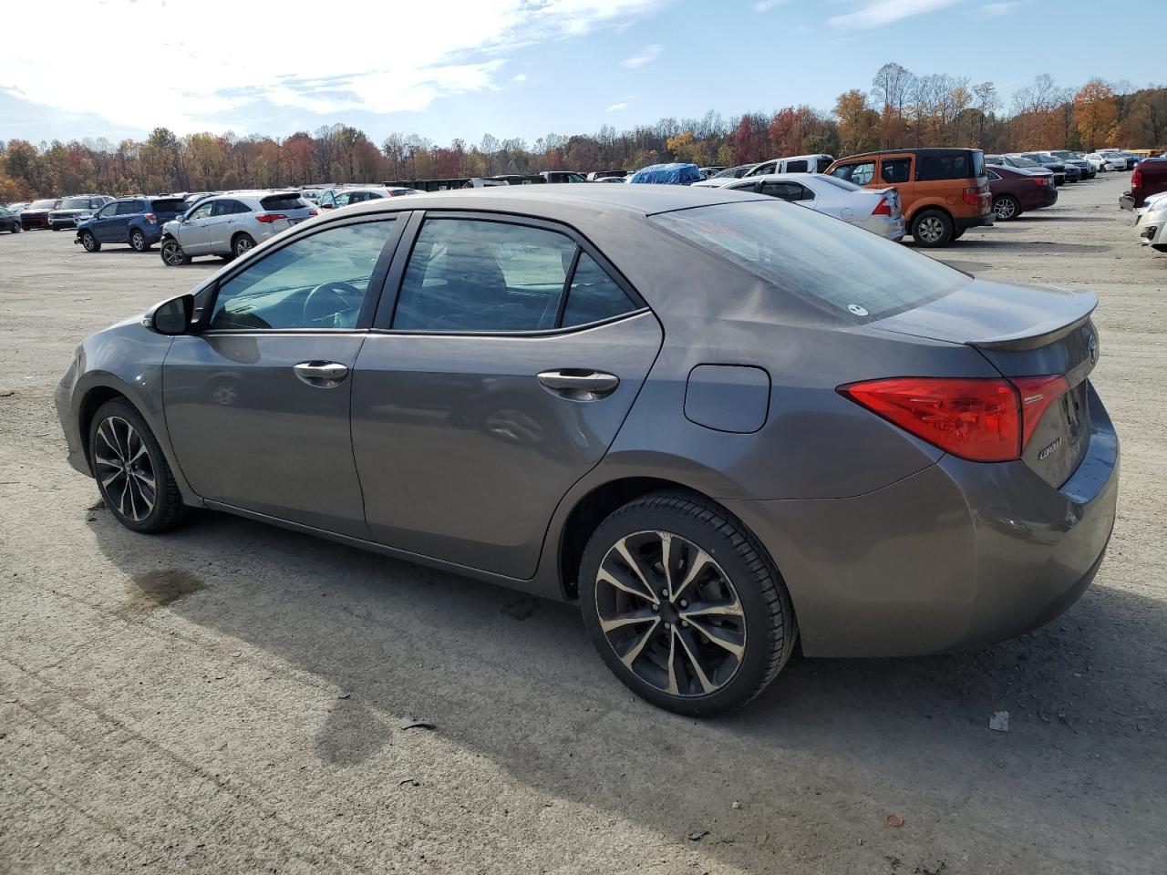 2017 Toyota Corolla L VIN: 2T1BURHE1HC795692 Lot: 77313554