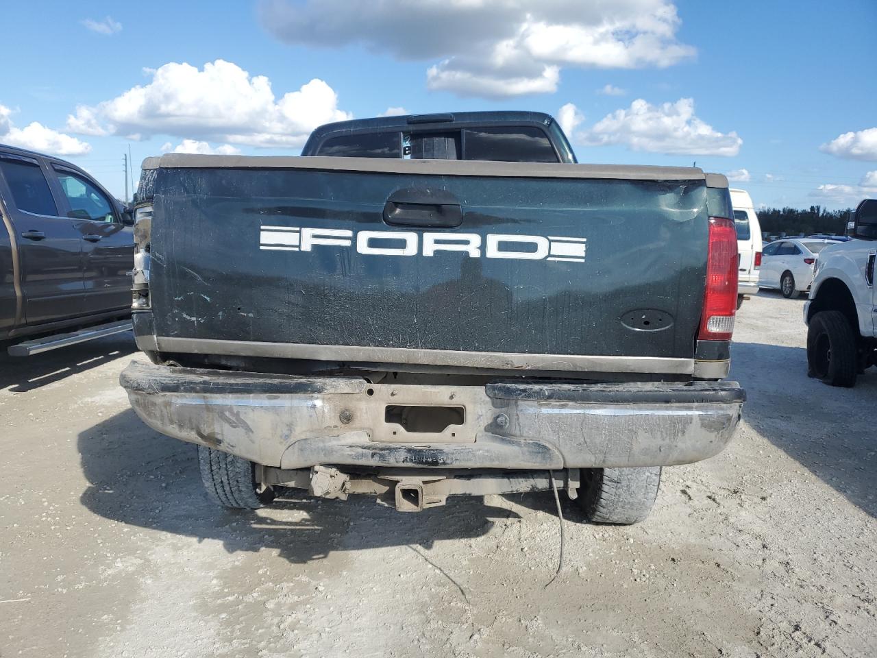 2004 Ford F250 Super Duty VIN: 1FTNW21P64EE03310 Lot: 77416724