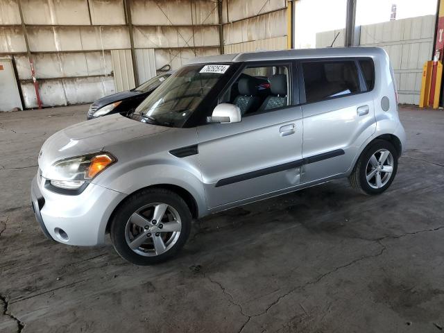 2010 Kia Soul +