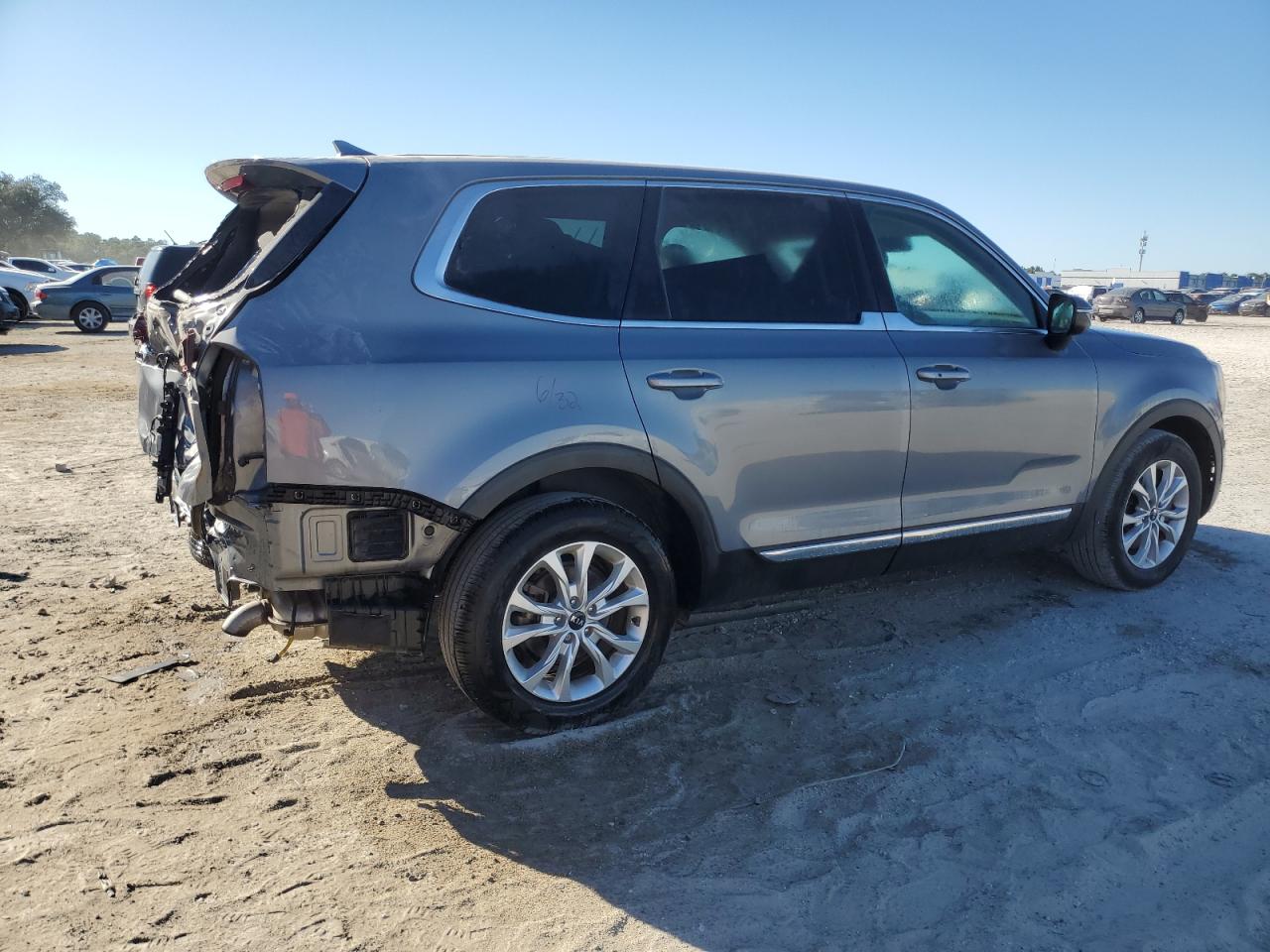 2021 Kia Telluride - Image 3