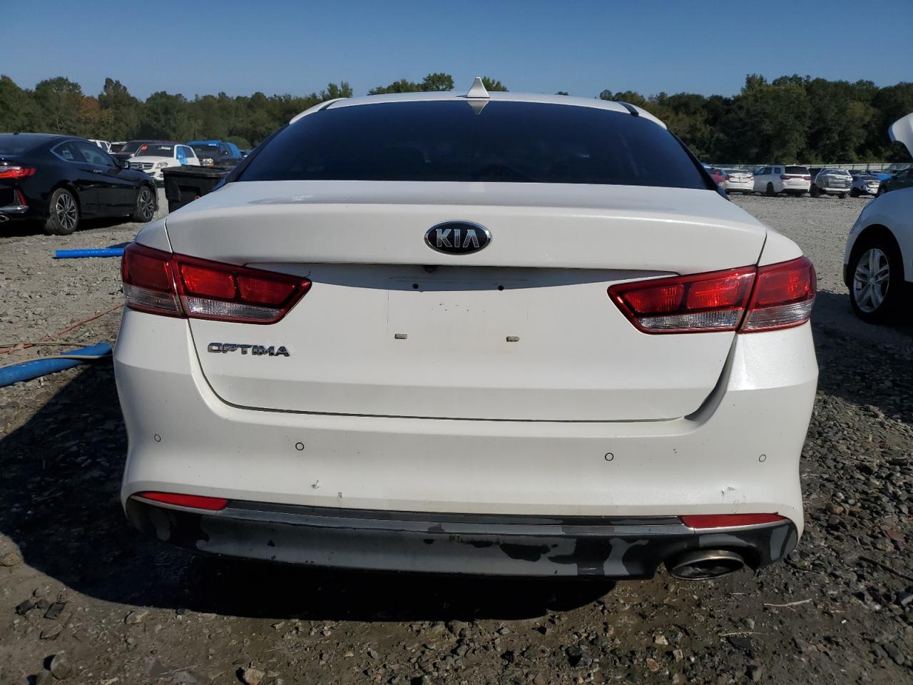 5XXGT4L35JG265726 2018 Kia Optima Lx