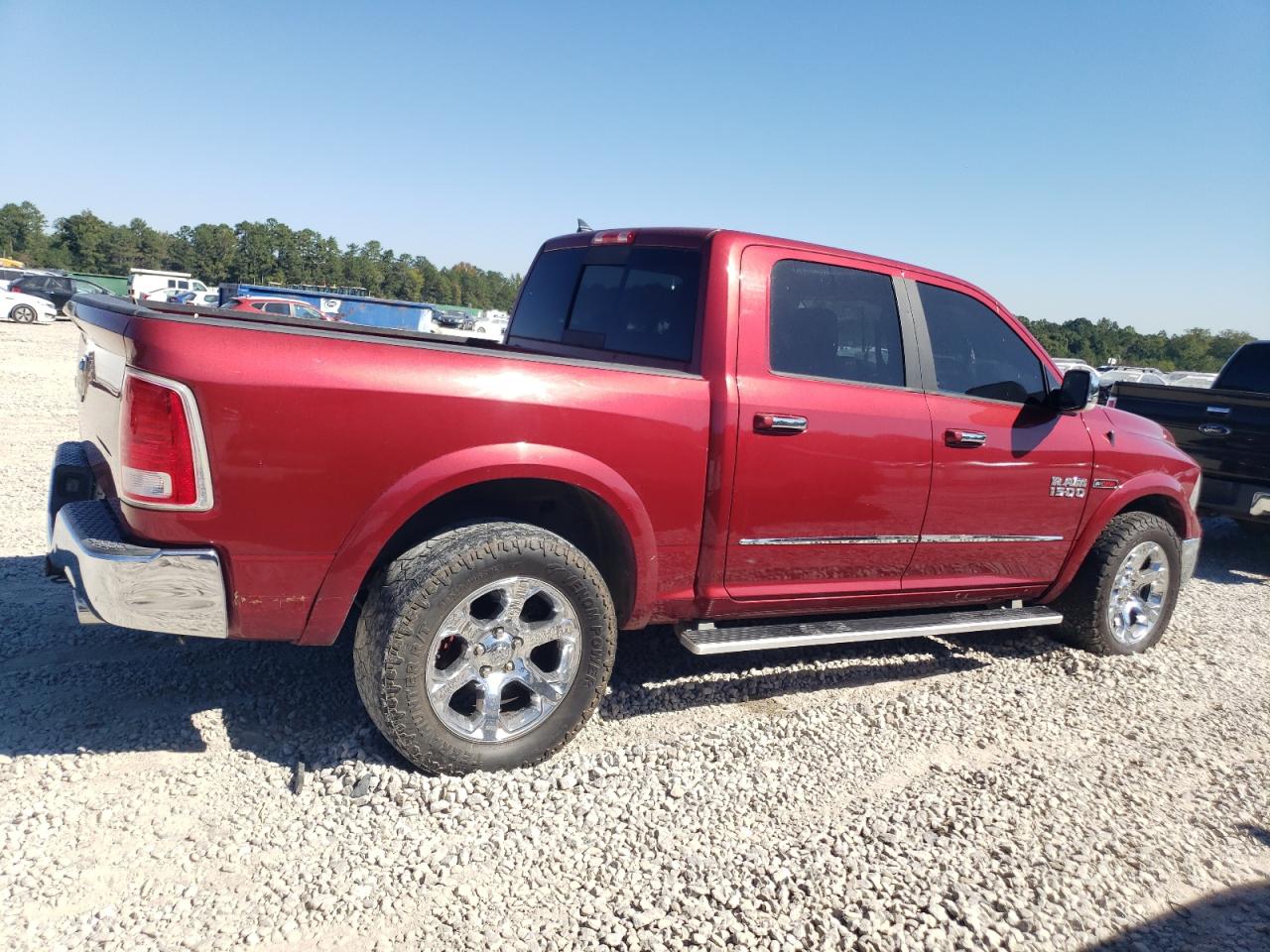 2014 RAM 1500 - Image 3