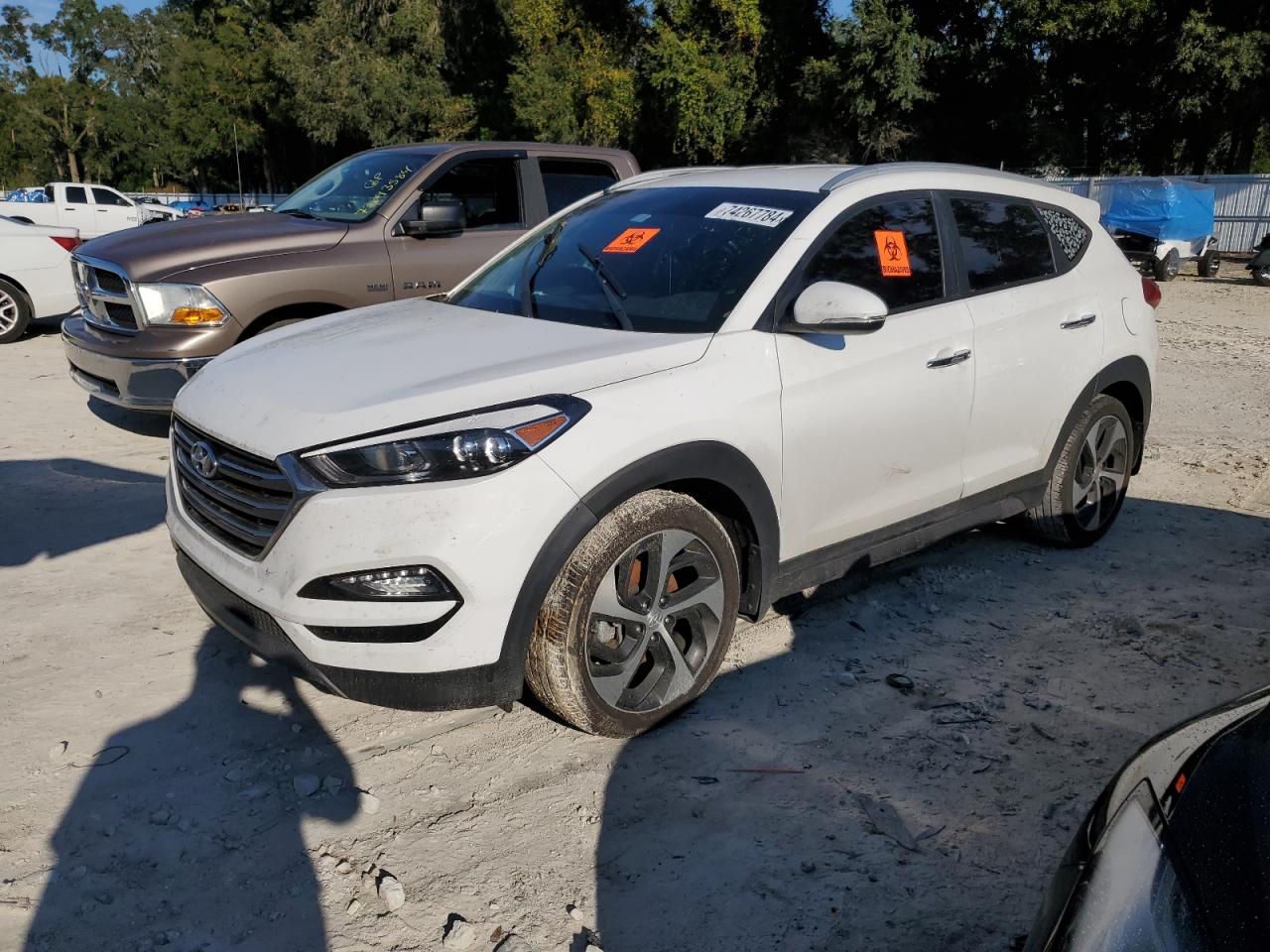 KM8J33A28GU216397 2016 HYUNDAI TUCSON - Image 1