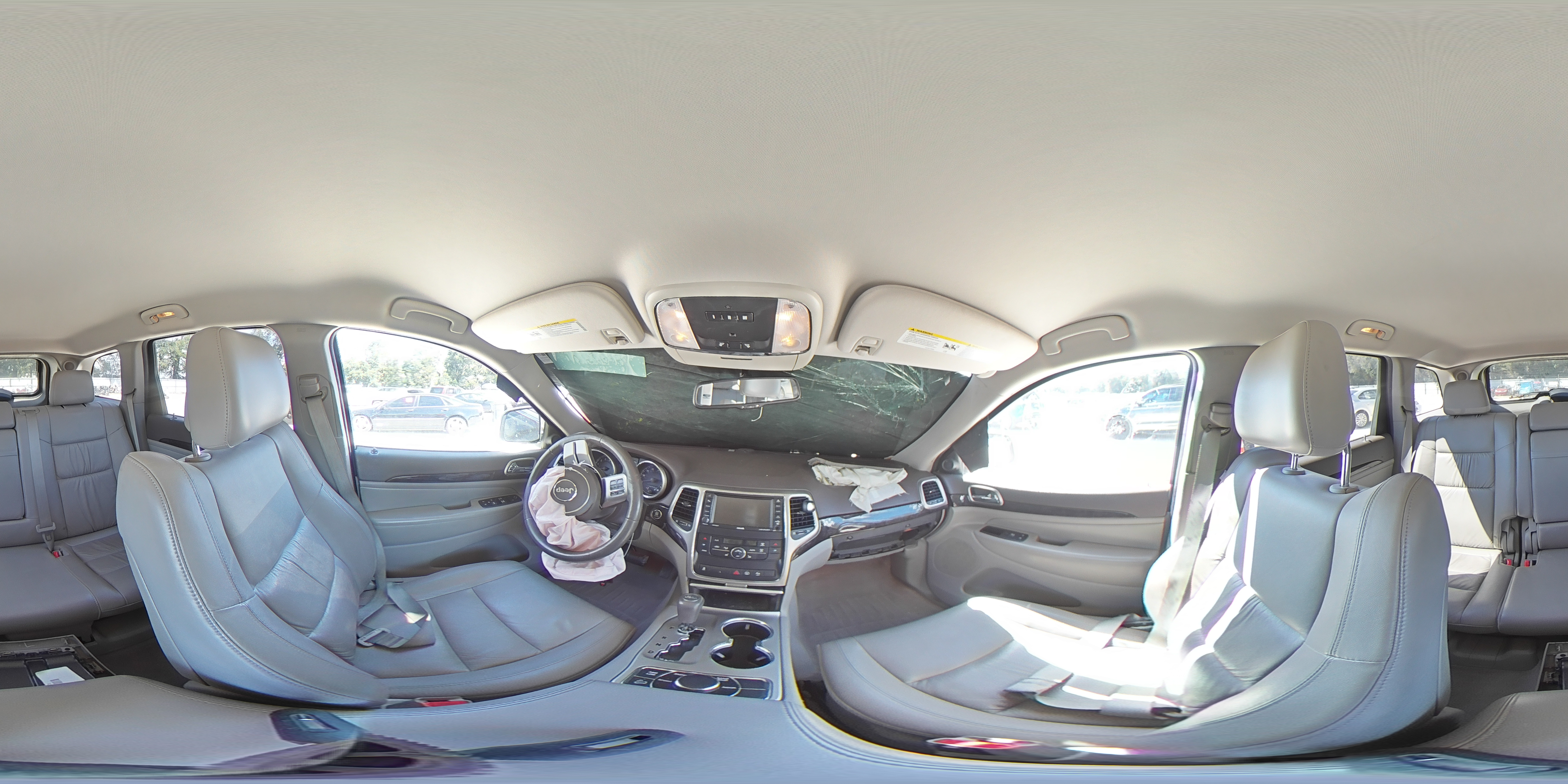 2013 Jeep Grand Cherokee - Image 14