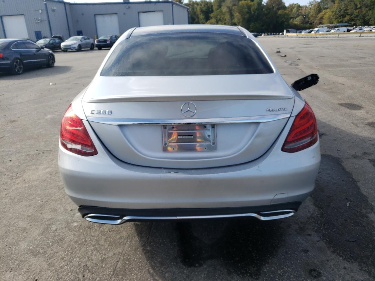 2016 Mercedes-Benz C 300 4Matic VIN: 55SWF4KB8GU100162 Lot: 76309824