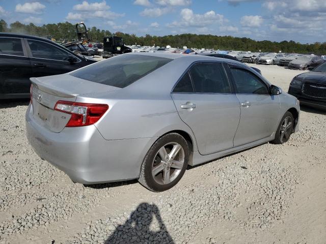  TOYOTA CAMRY 2013 Сріблястий