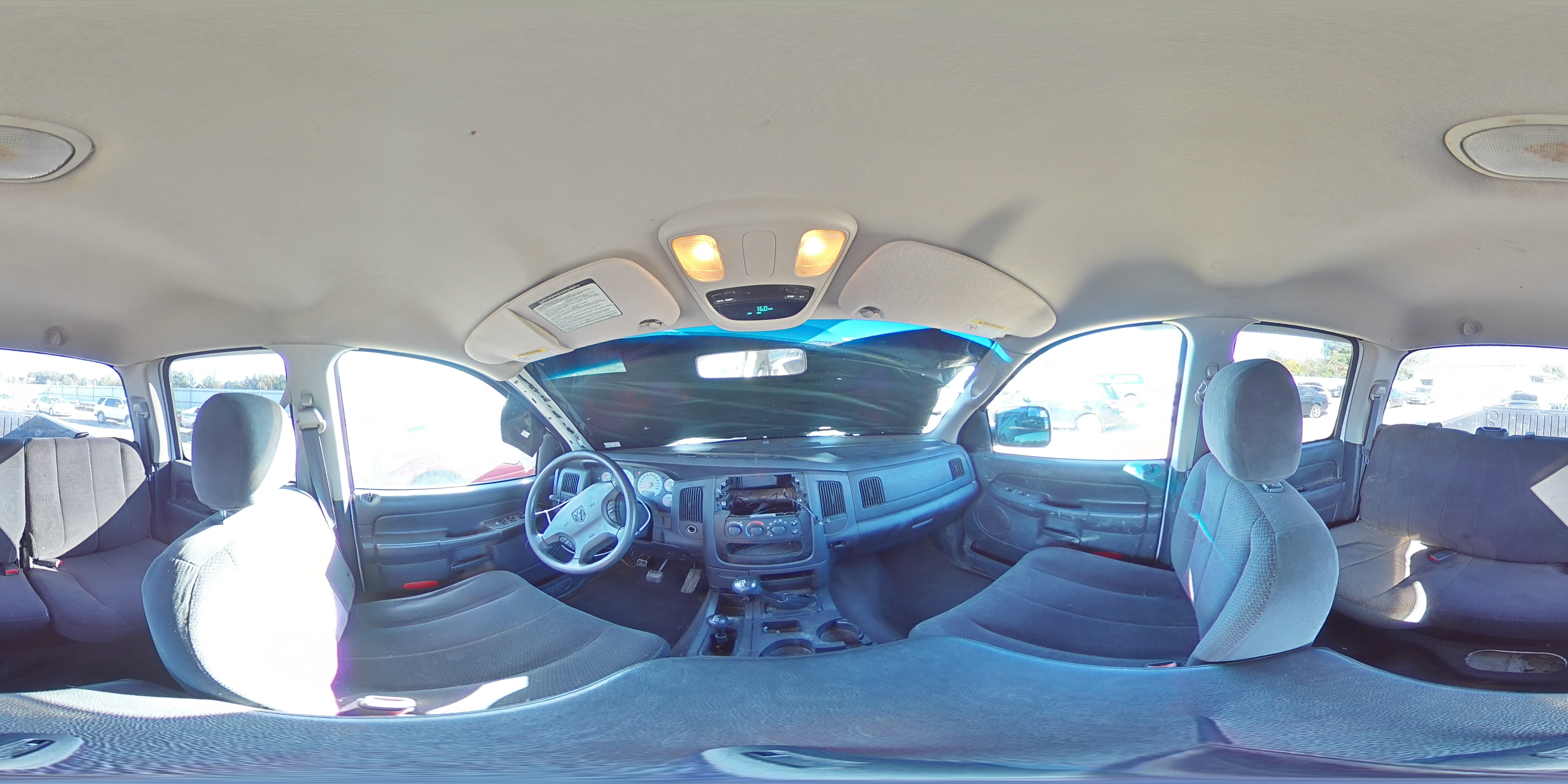 2003 Dodge RAM - Image 12