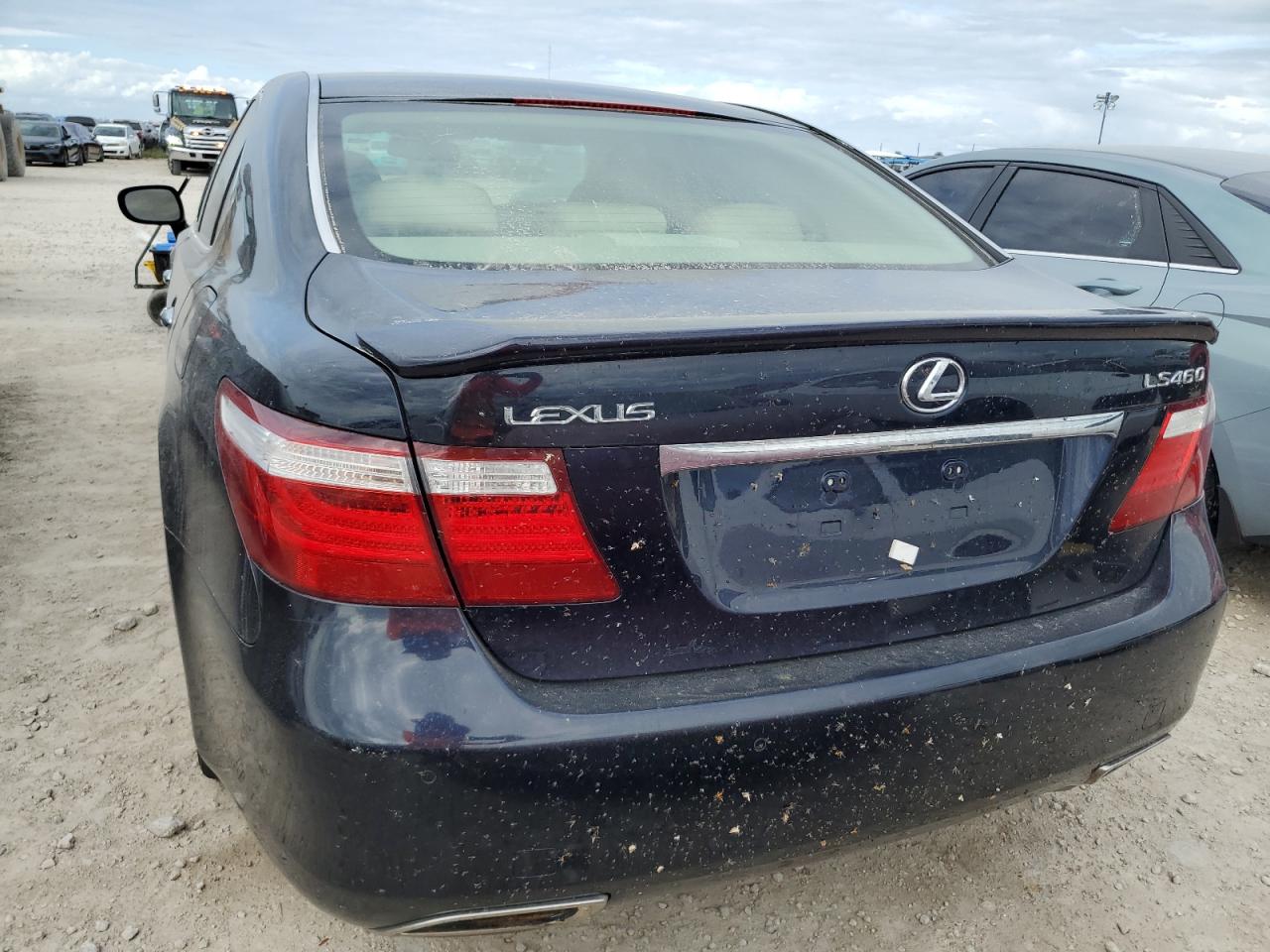 2007 Lexus Ls 460 VIN: JTHBL46F275043057 Lot: 73792654