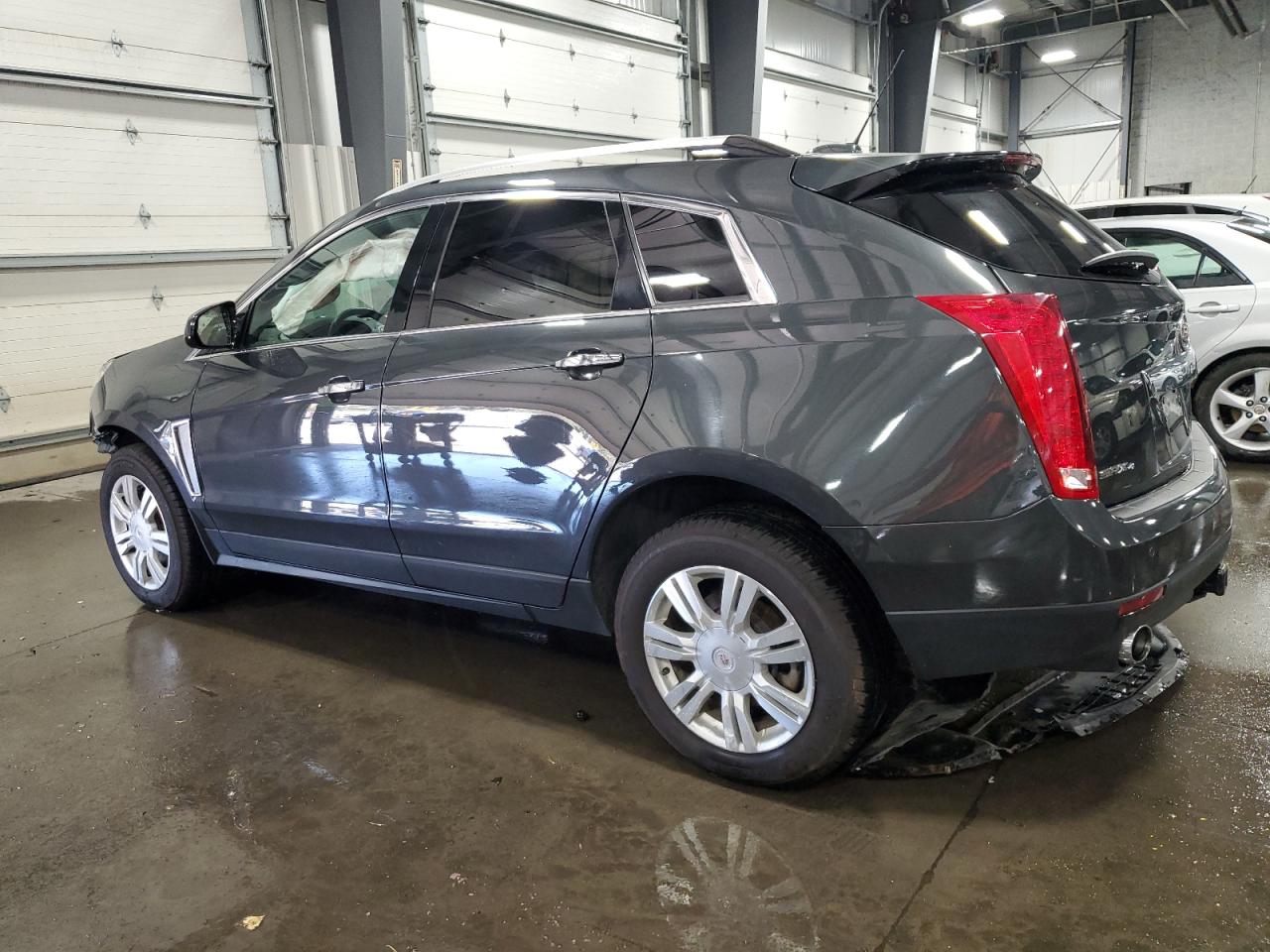 2016 Cadillac SRX - Image 2