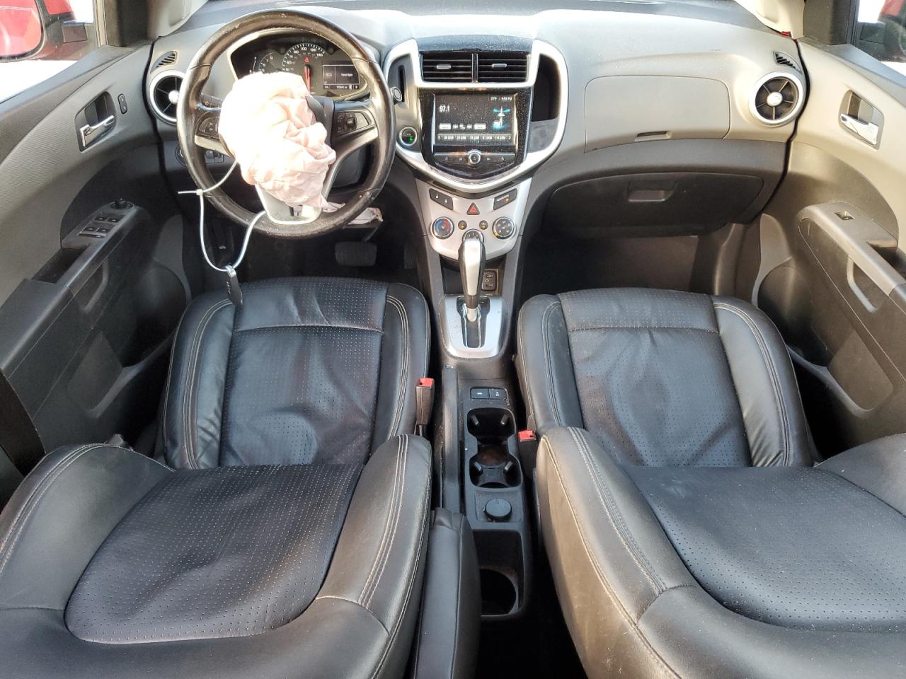 2017 Chevrolet Sonic - Image 8