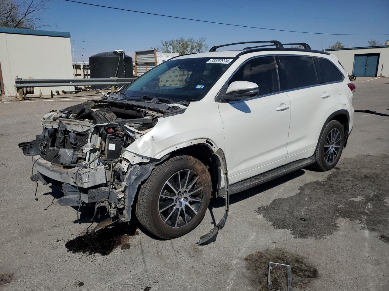 2017 TOYOTA HIGHLANDER