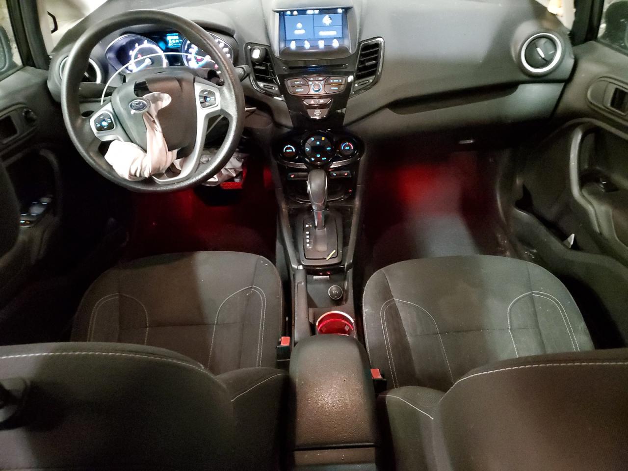 2019 Ford Fiesta - Image 8