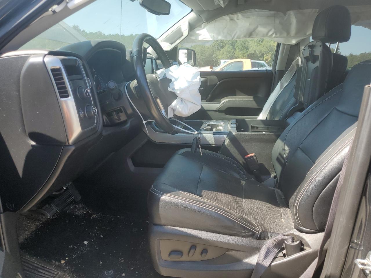 2017 Chevrolet Silverado - Image 7