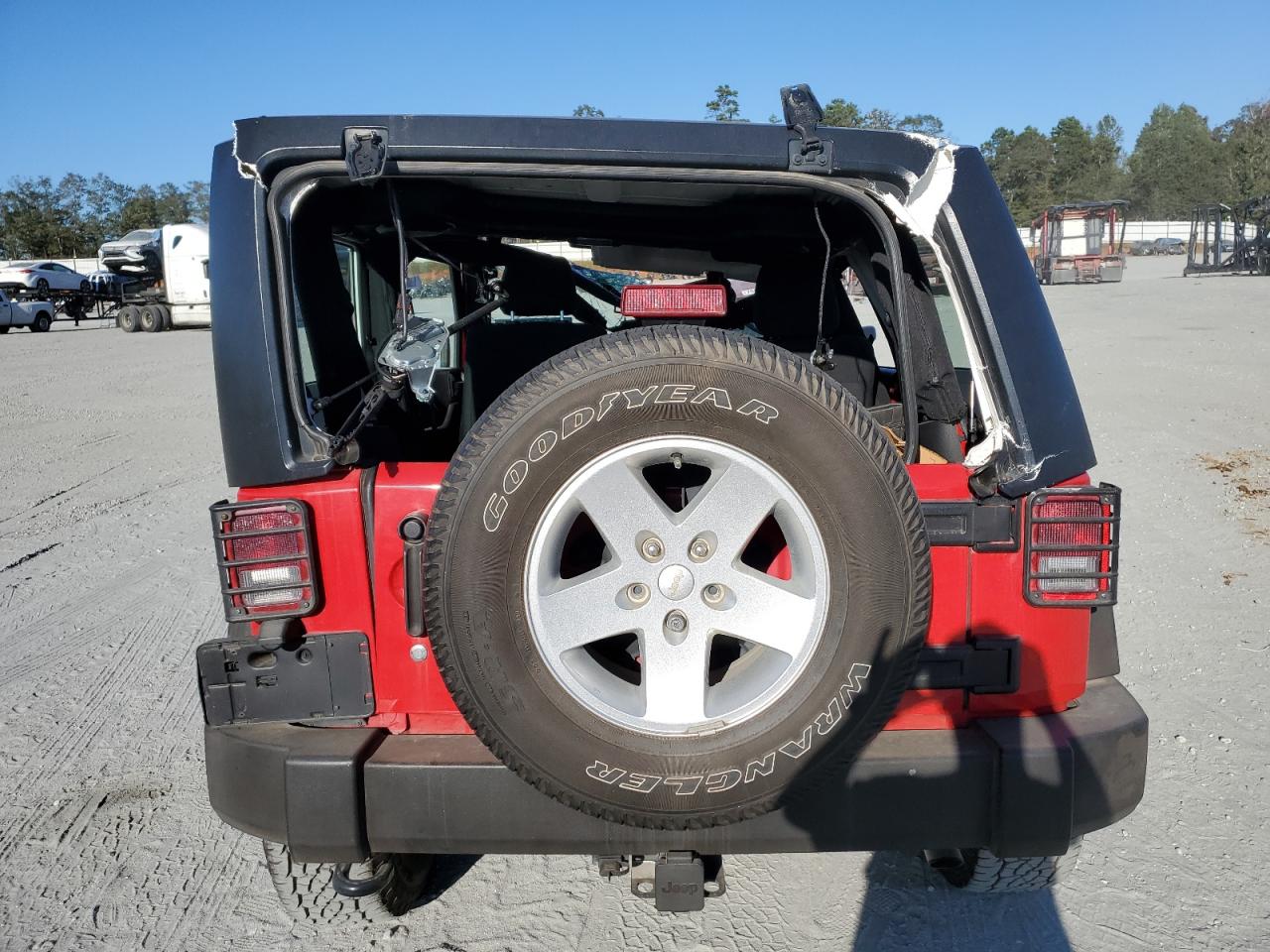 2012 Jeep Wrangler Sport VIN: 1C4AJWAG3CL128641 Lot: 76717564