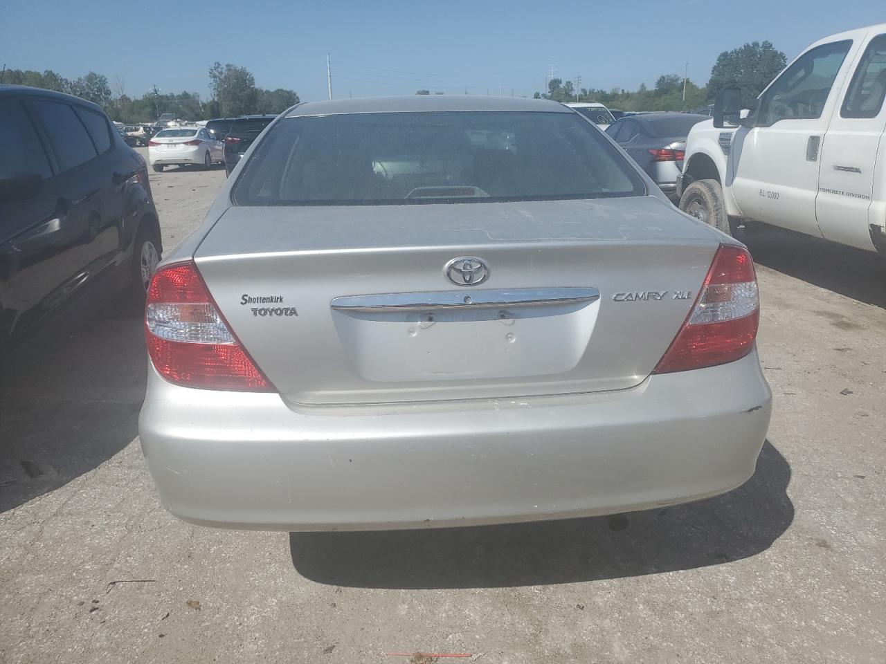 4T1BE32K94U839231 2004 Toyota Camry Le