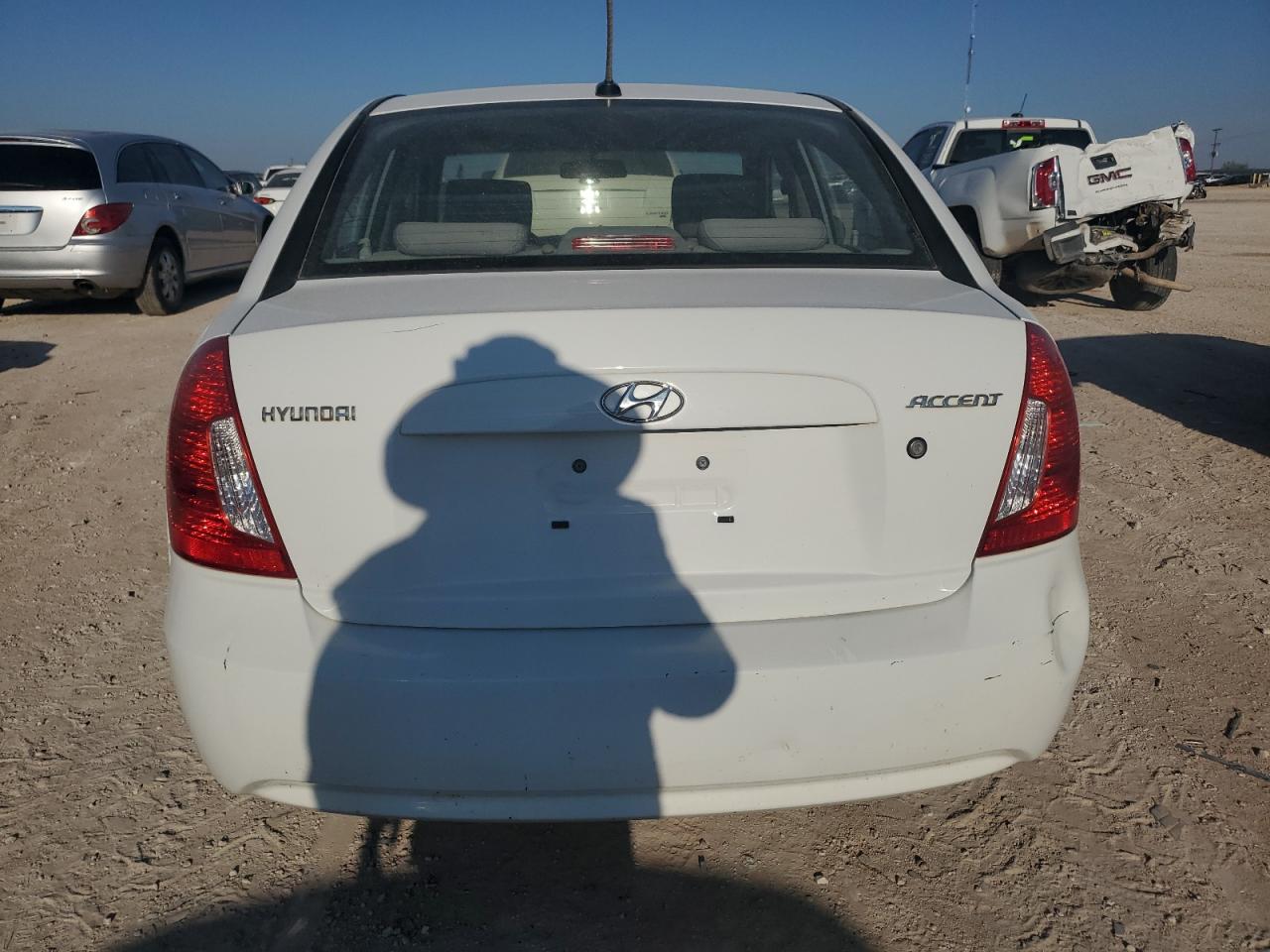 KMHCN4AC8BU607804 2011 Hyundai Accent Gls