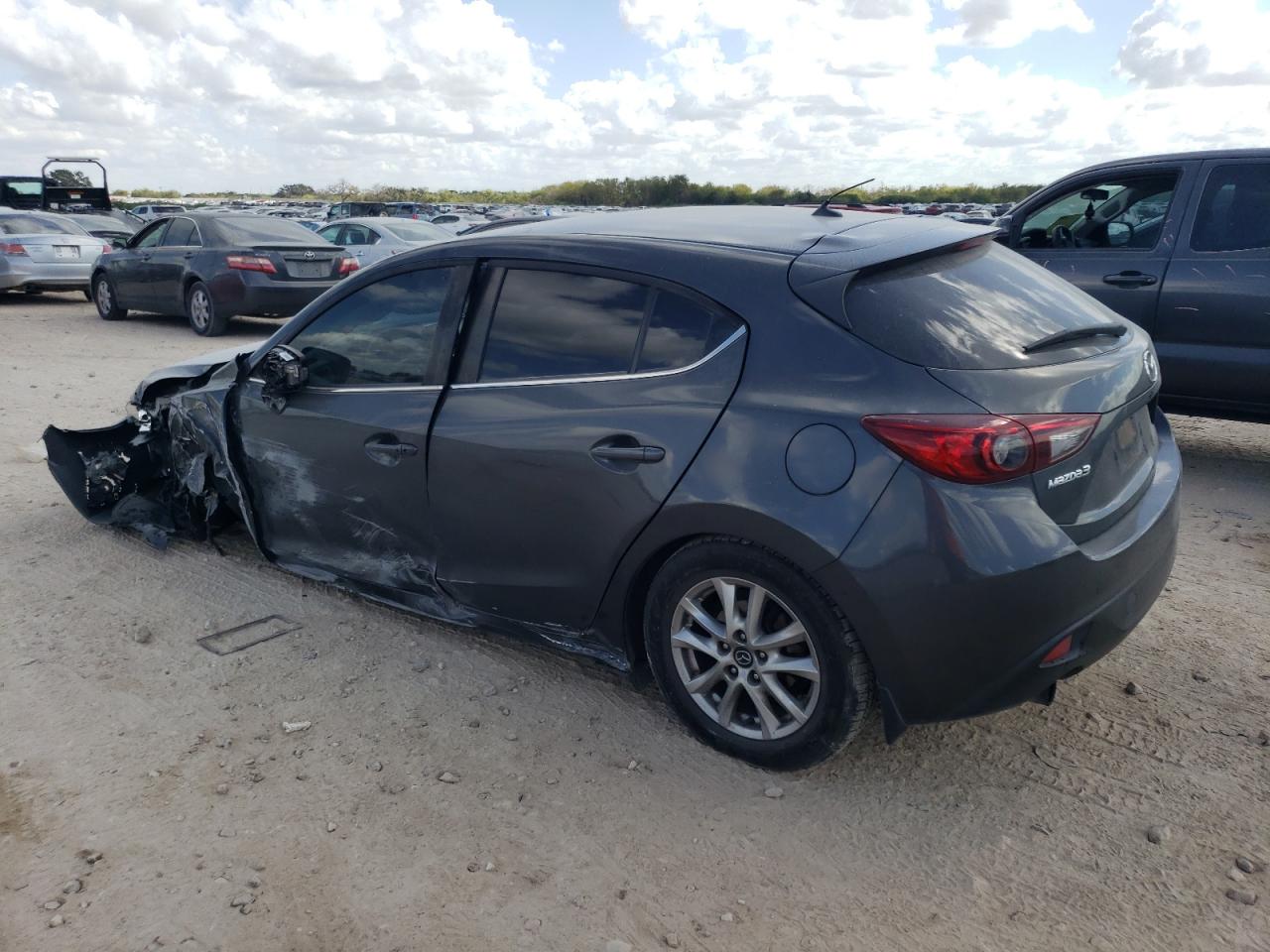 2016 Mazda 3 - Image 2