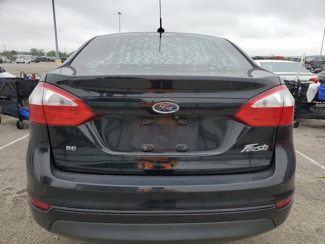 2019 Ford Fiesta Se VIN: 3FADP4BJ3KM121136 Lot: 74070424