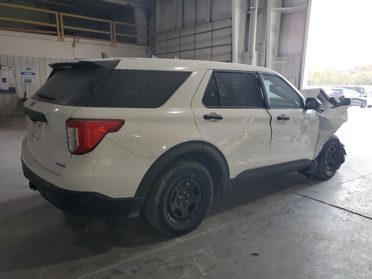 1FM5K8AB1MGC02076 2021 Ford Explorer Police Interceptor