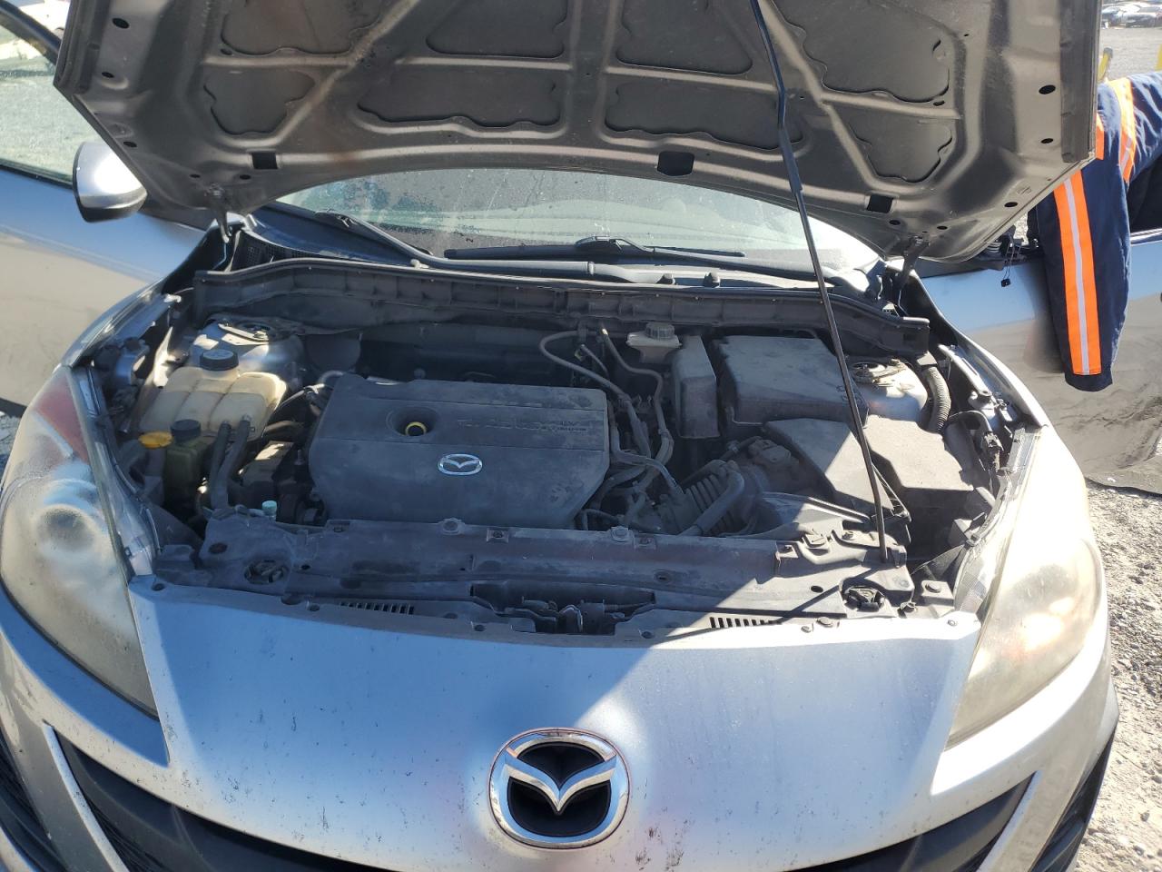 2011 Mazda 3 - Image 11