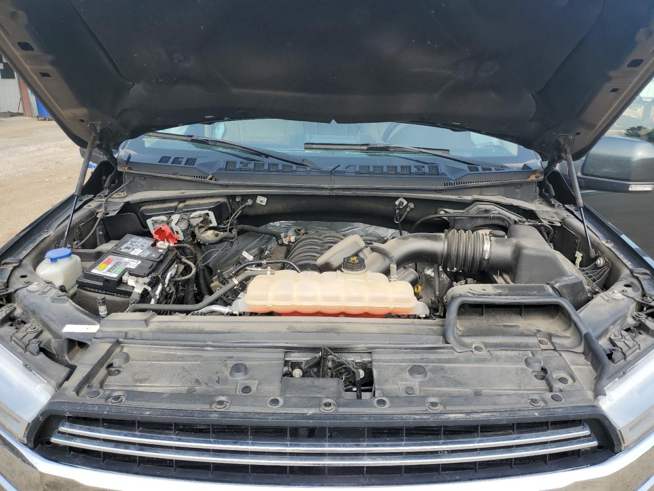 1FTEW1E50JKC52335 2018 Ford F150 Supercrew