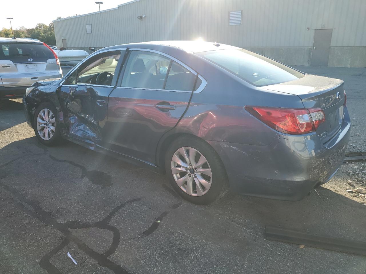 2015 Subaru Legacy - Image 2