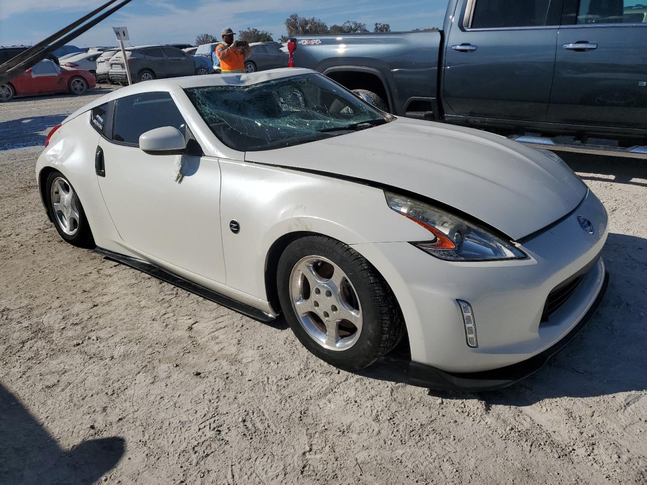 2017 Nissan 370Z - Image 4