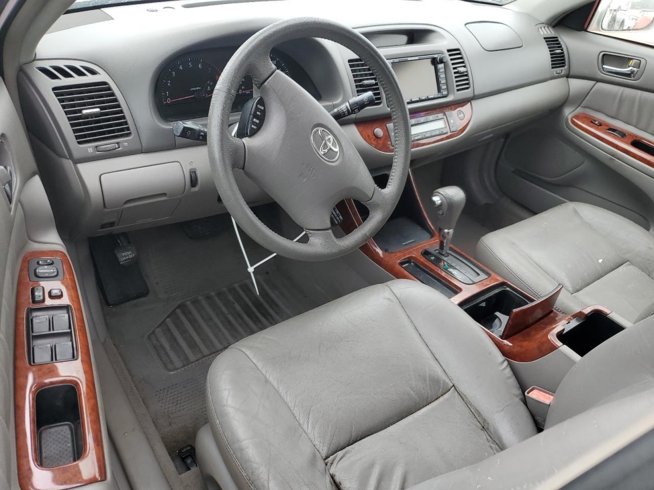 2002 Toyota Camry - Image 8