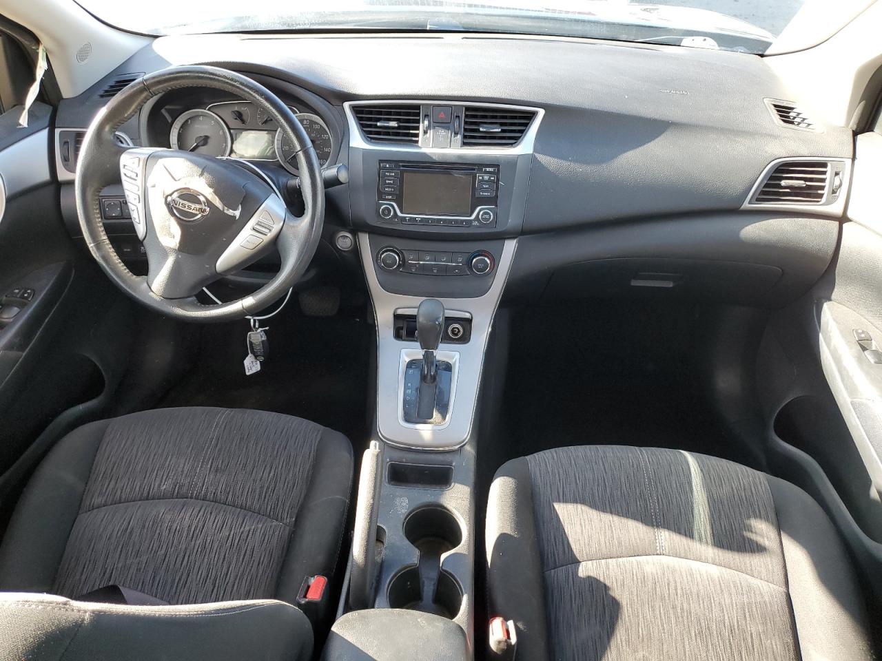 2015 Nissan Sentra - Image 8