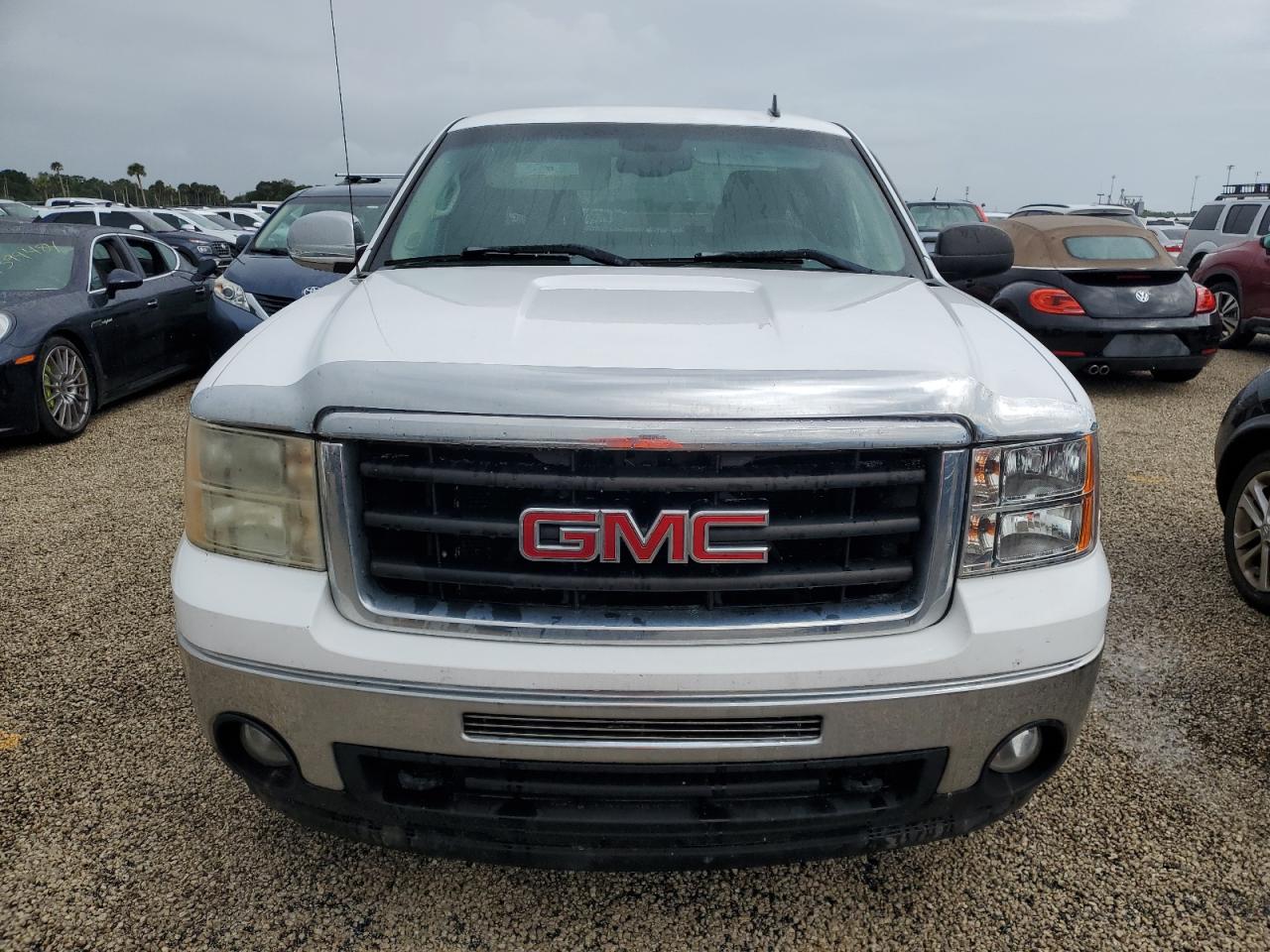 2009 GMC Sierra - Image 5