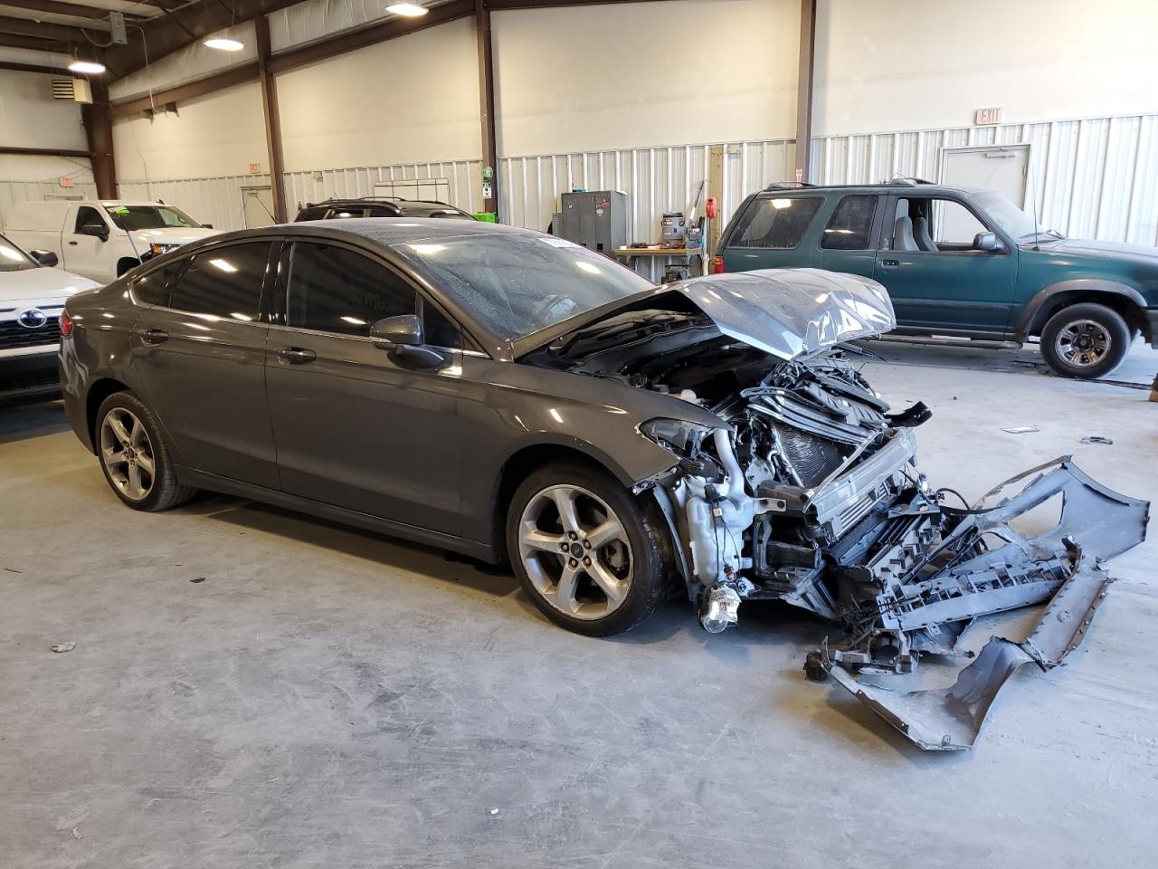 2016 Ford Fusion - Image 4
