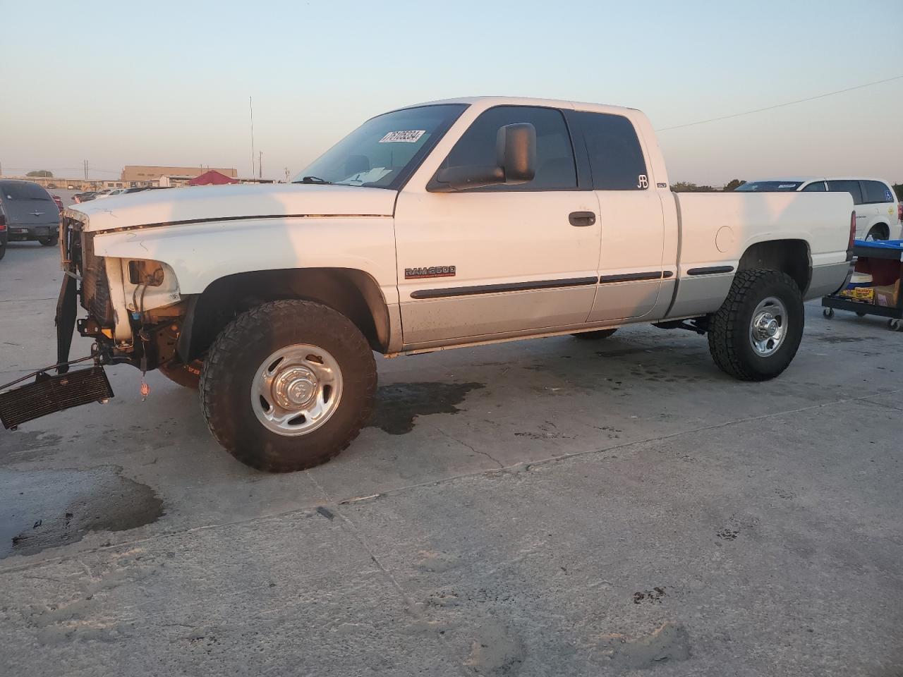 1999 Dodge Ram 2500 VIN: 1B7KC2360XJ534339 Lot: 76105234