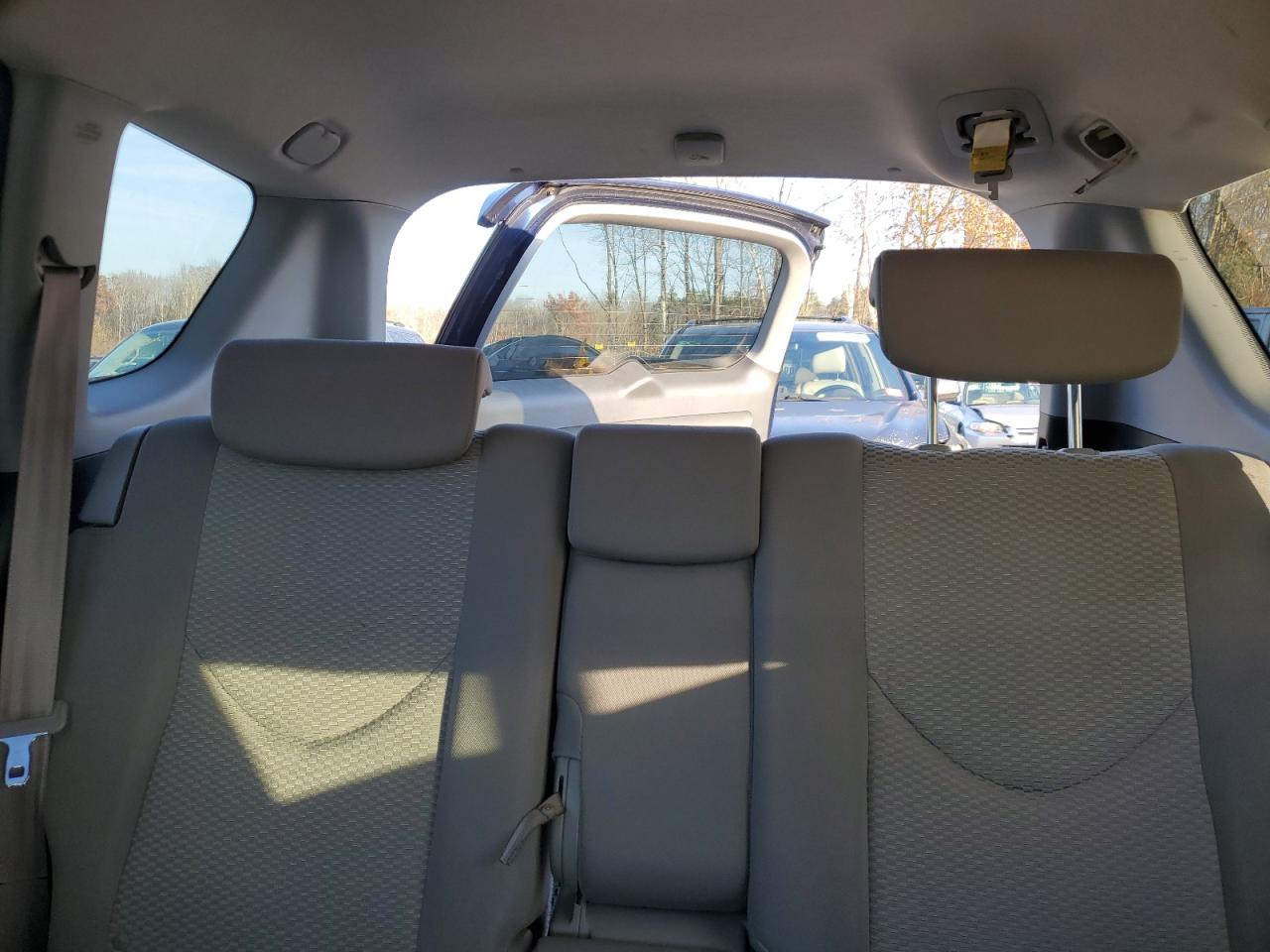 2006 Toyota RAV 4 - Image 10