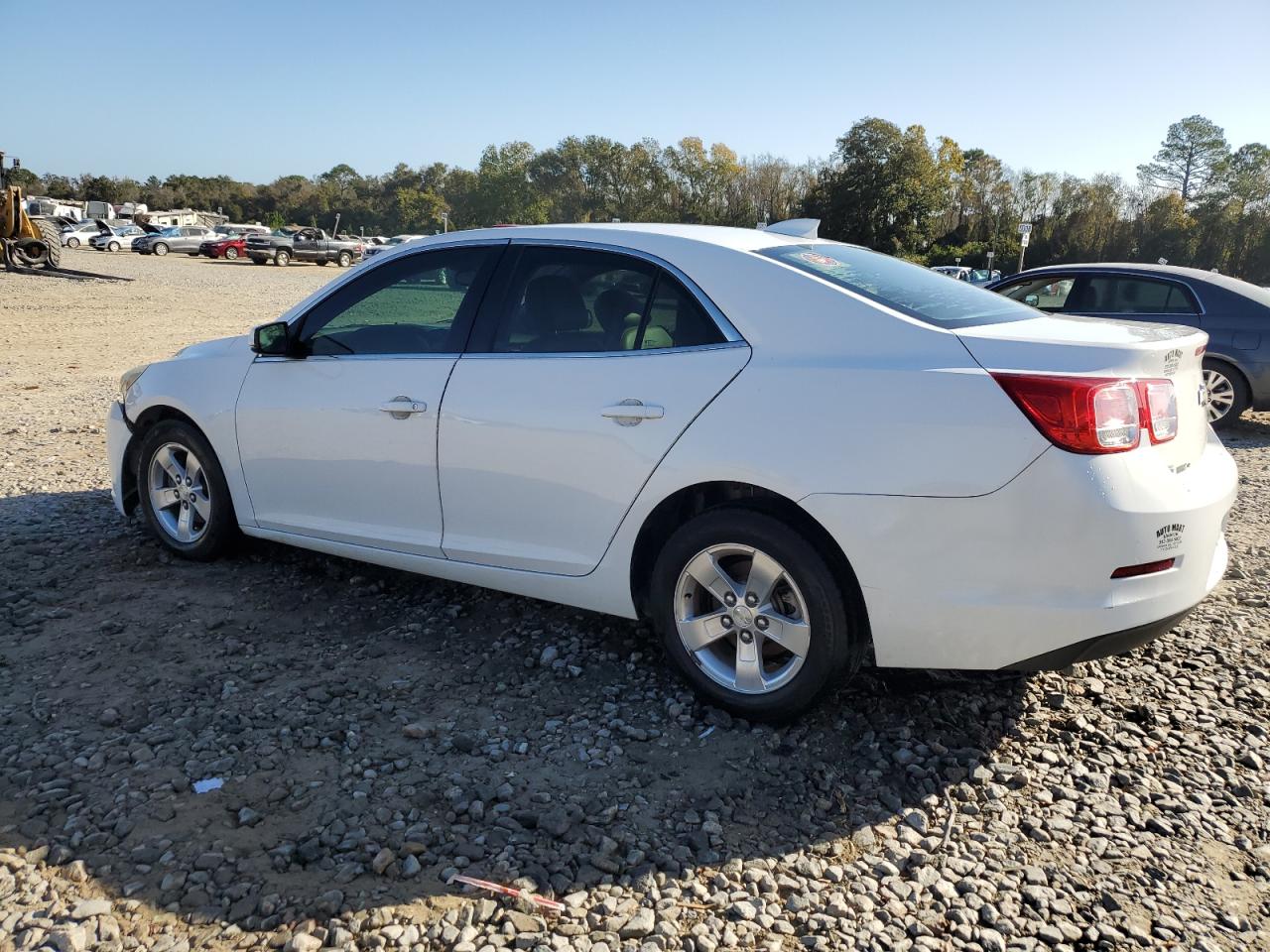 2015 Chevrolet Malibu - Image 2