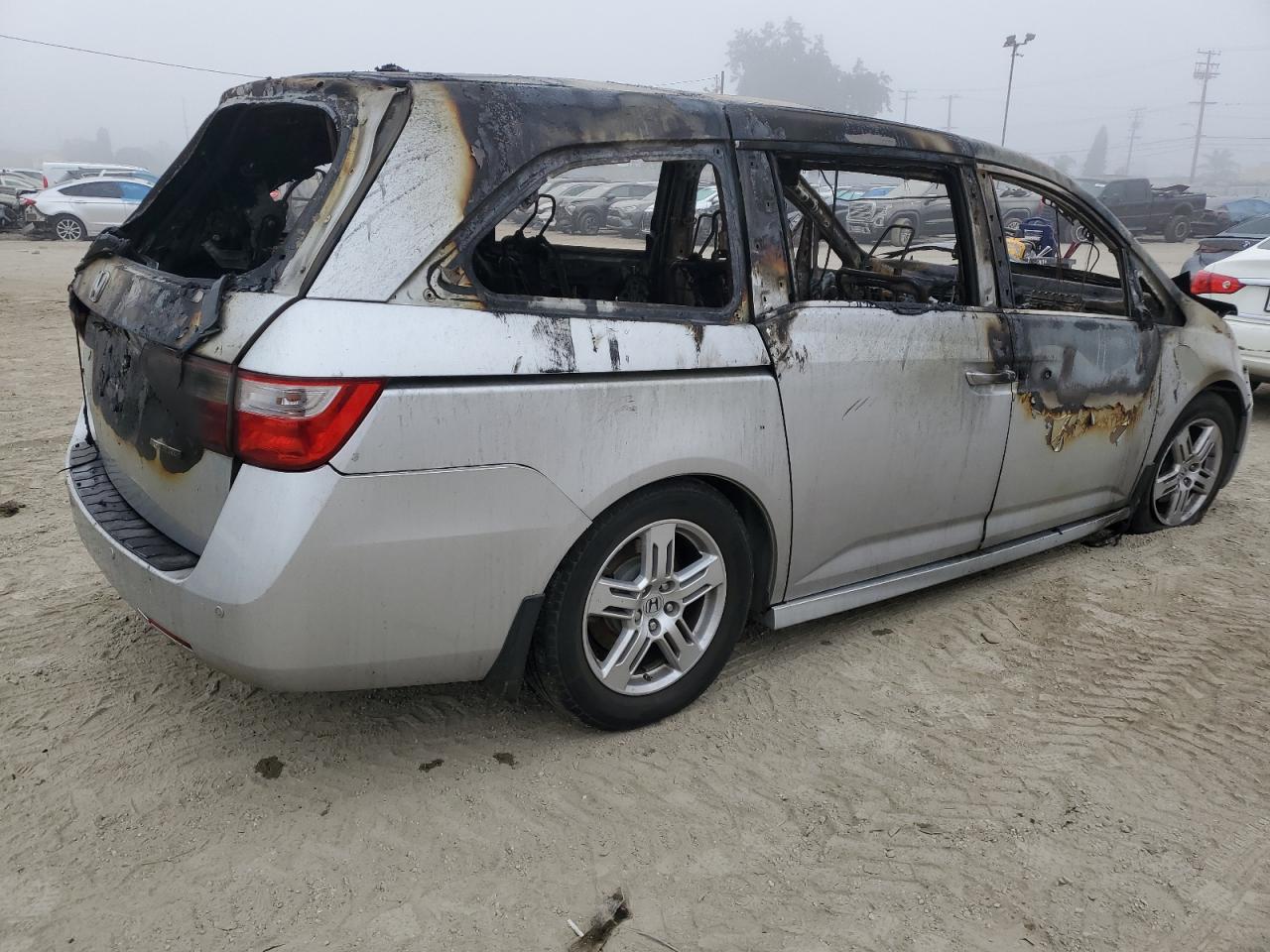 2012 Honda Odyssey - Image 3