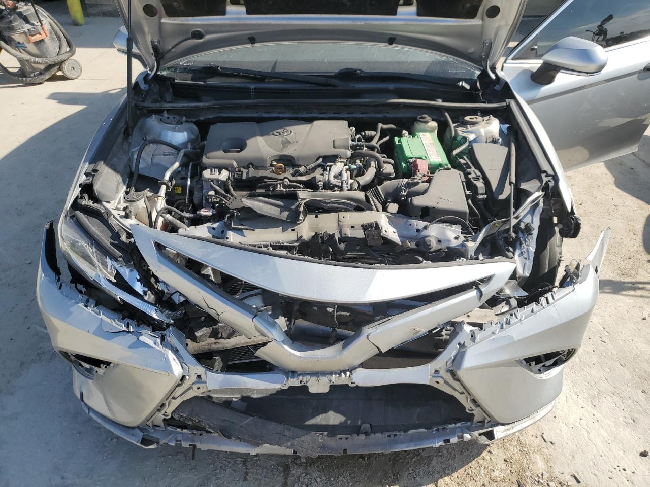 4T1B11HK3JU114789 2018 Toyota Camry L