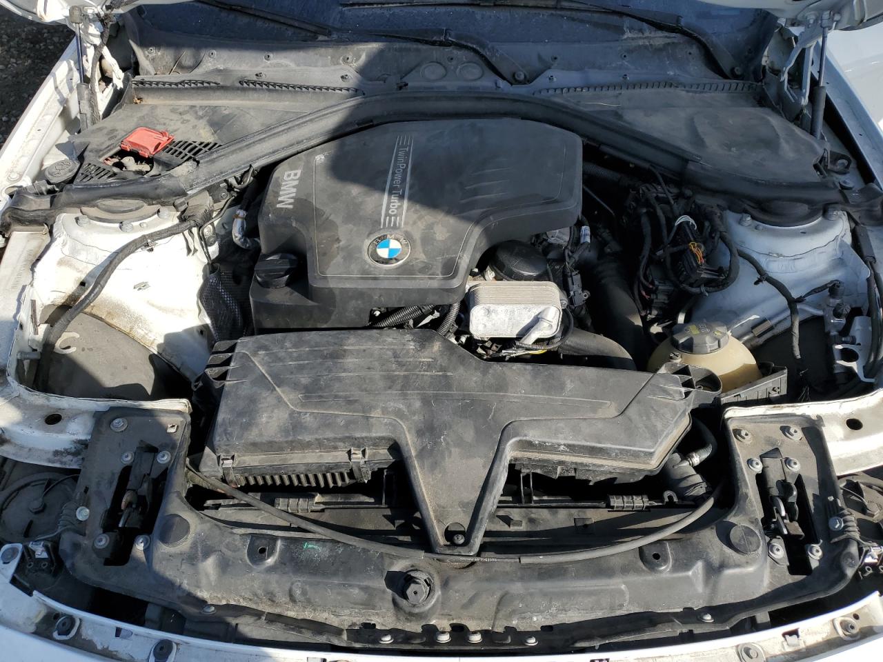 WBA8E1G53GNU10149 2016 BMW 320 I