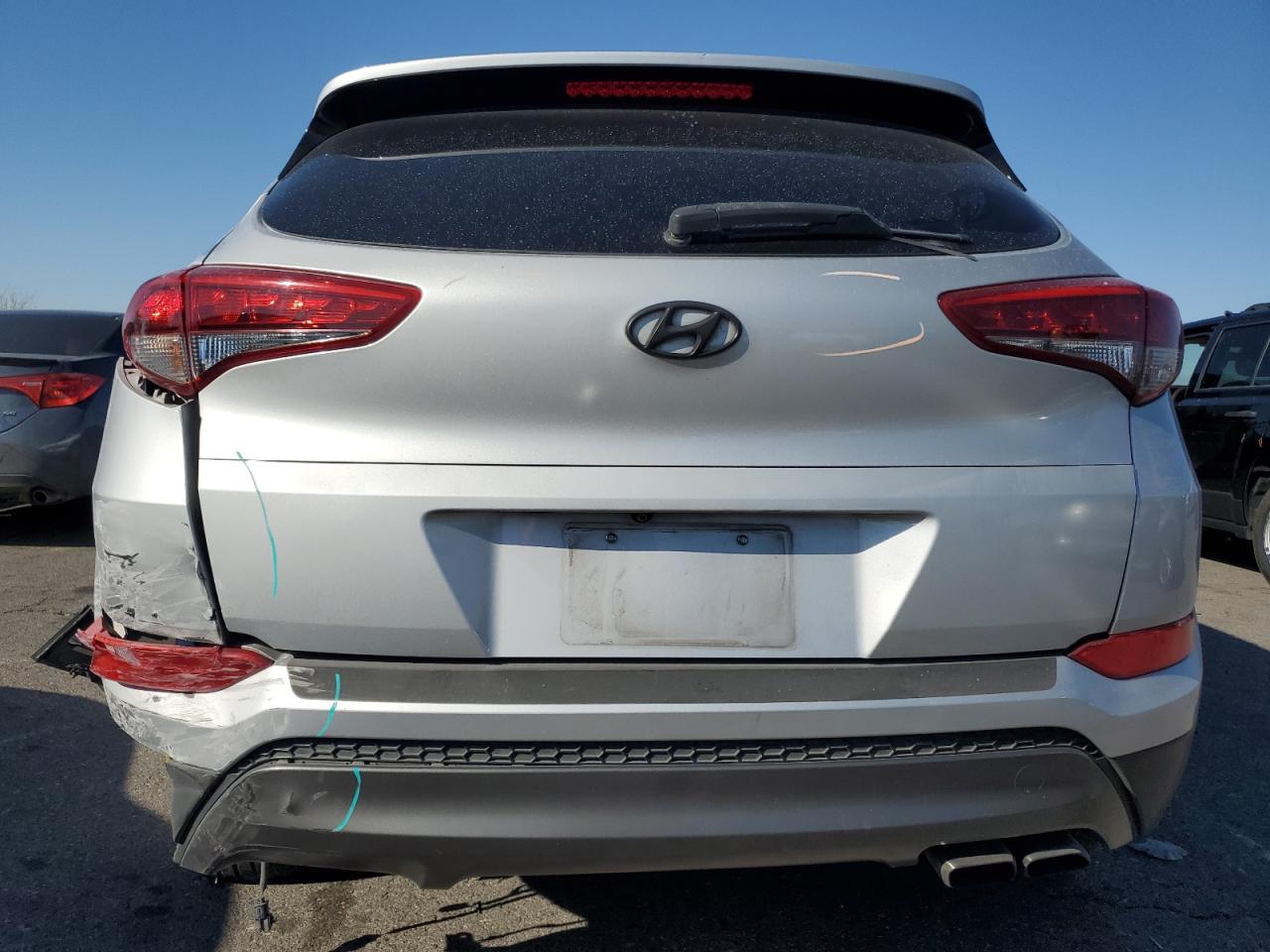 KM8J33A2XGU179983 2016 Hyundai Tucson Limited