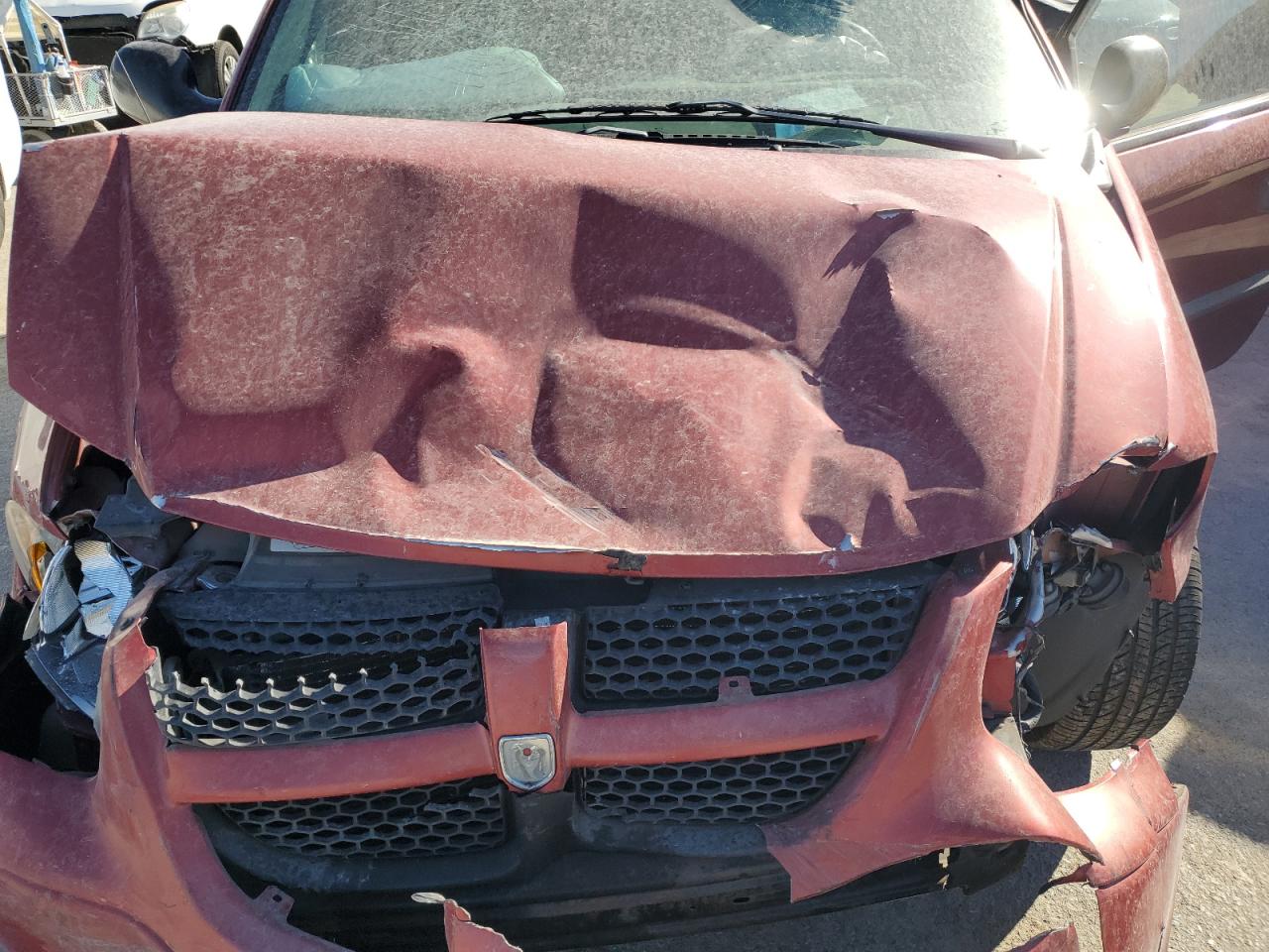 2003 Dodge Caravan - Image 13