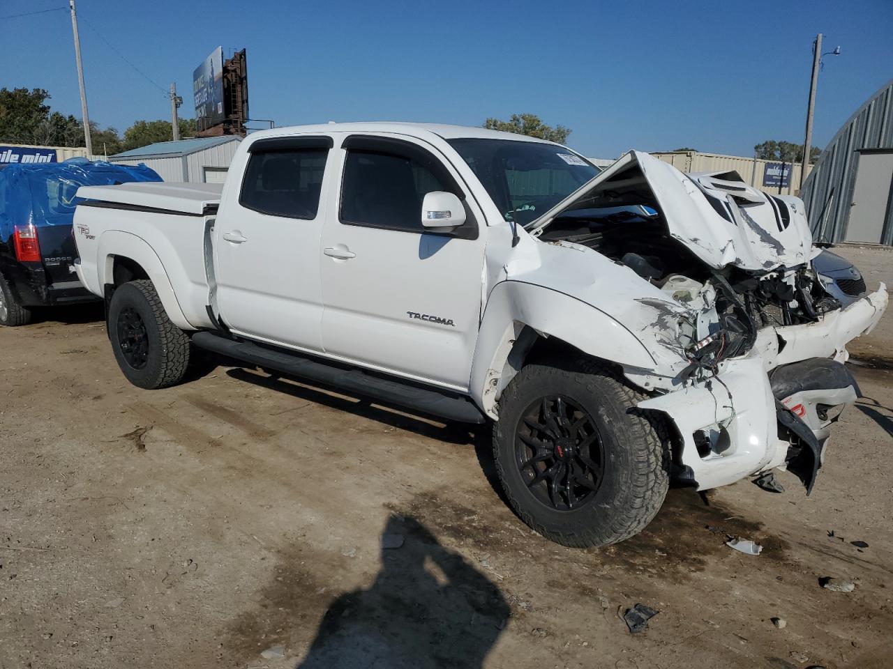 2013 Toyota Tacoma - Image 4