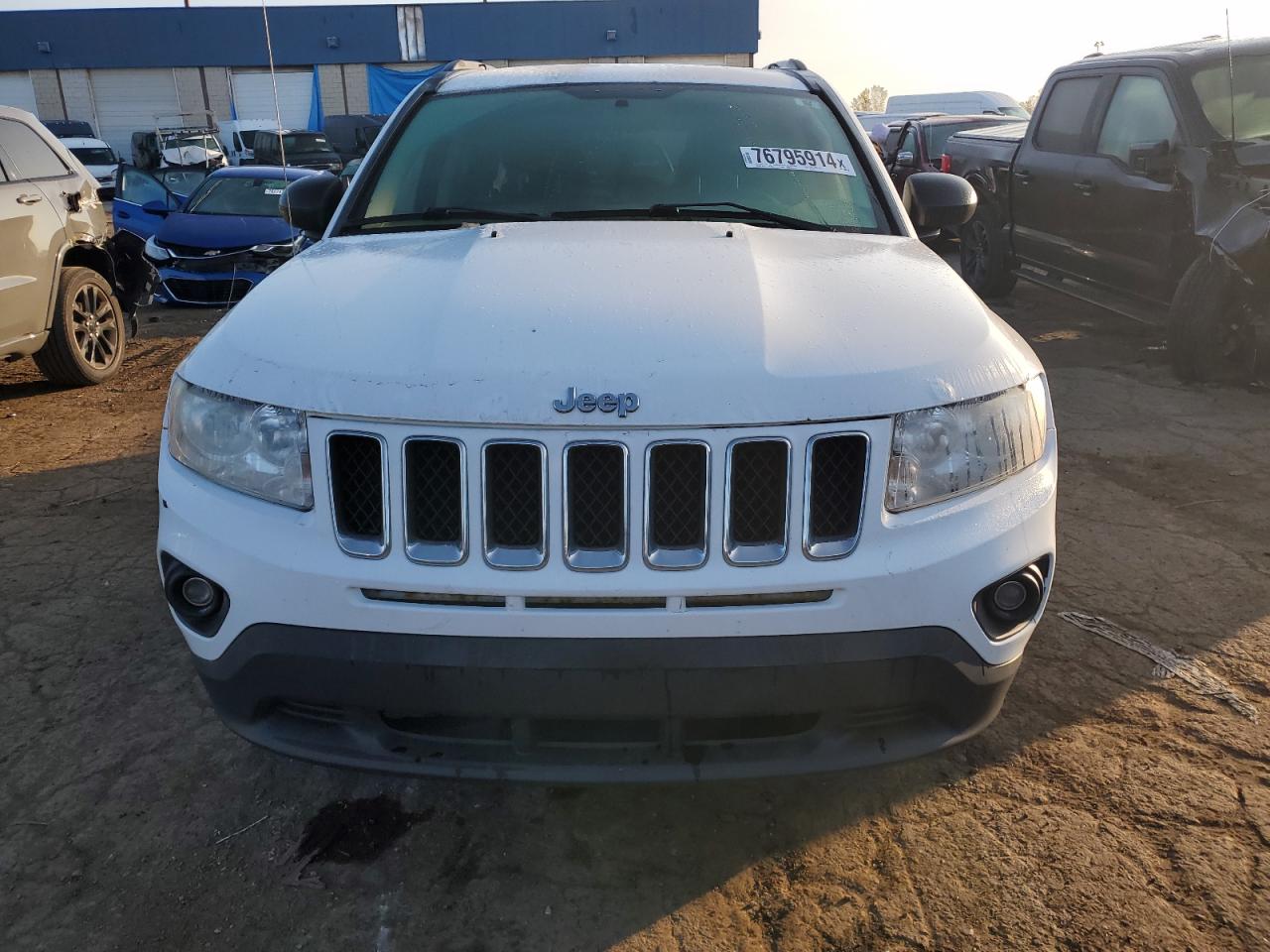 2011 Jeep Compass - Image 5
