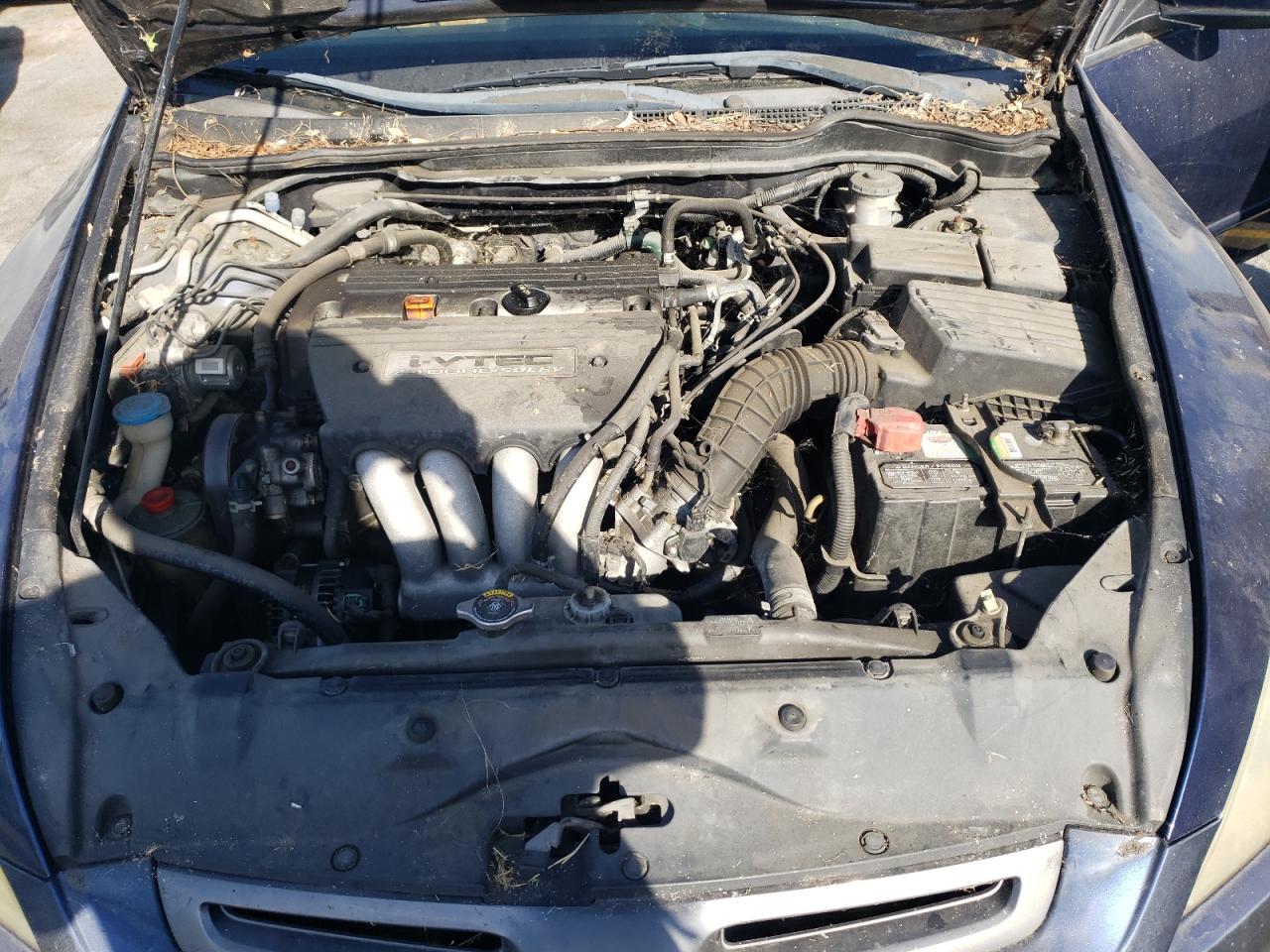 2005 Honda Accord - Image 11